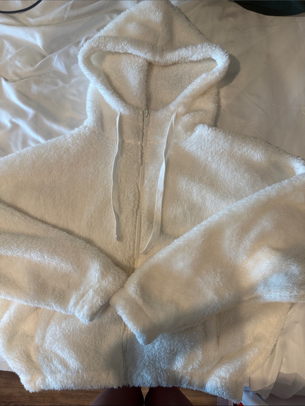 Aeropostale Plush White Zip-Up Hoodie